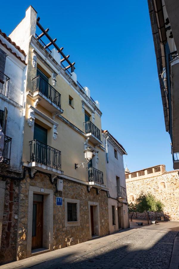 Apartamentos Caceres Historico Centro Εξωτερικό φωτογραφία